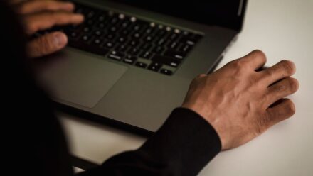 랜섬웨어 감염 징후 10가지, 백업만 믿다 놓치는 초기 증상 체크리스트